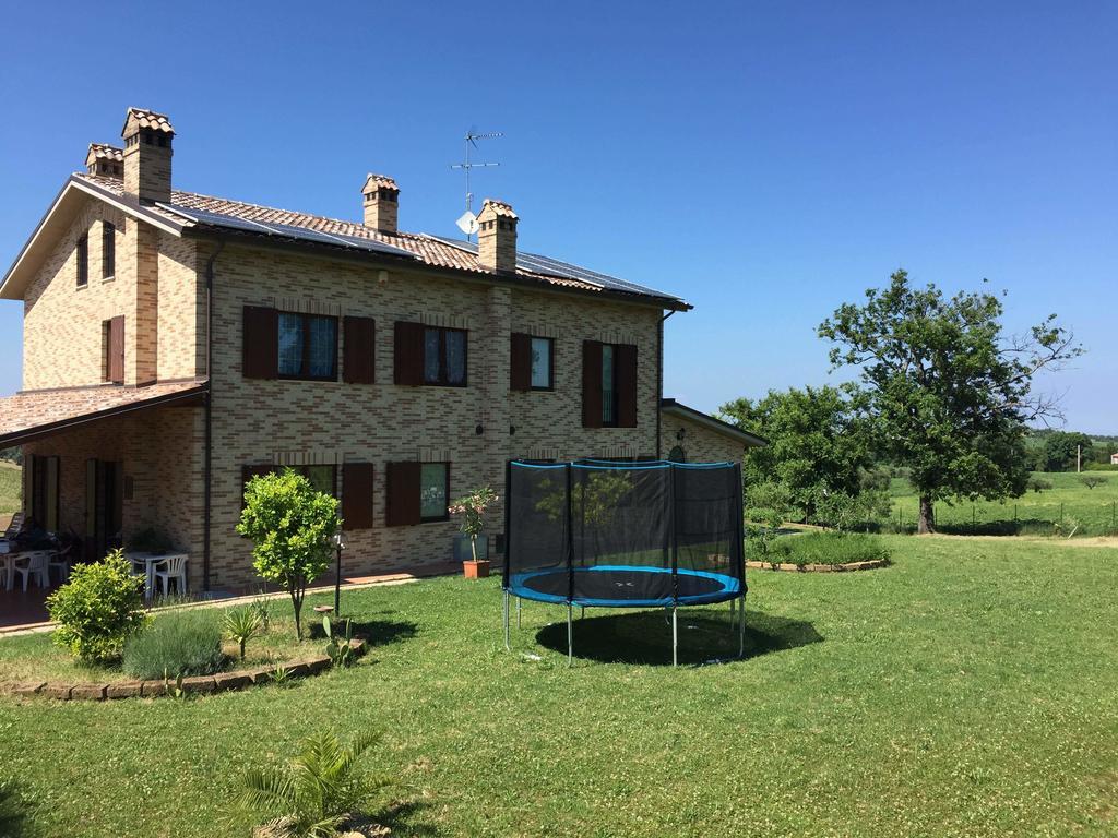 Agriturismo Bio Verde Armonia Villa Montemarciano Kültér fotó